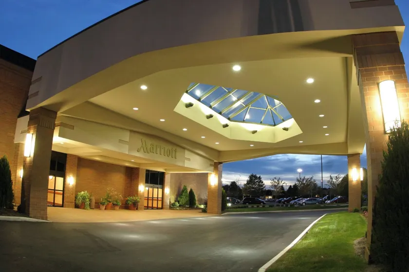 Columbus Airport Marriott - Image 1