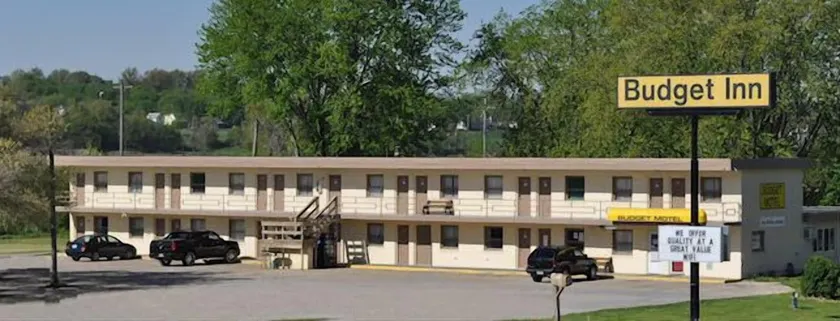 Budget Inn Motel Denison - Image 1