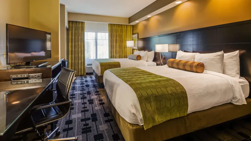 Best Western Plus University Inn - Image 1