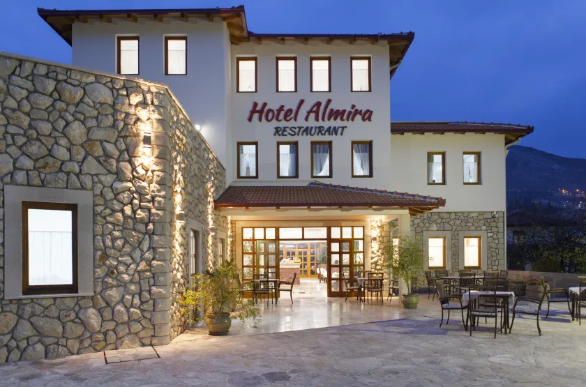 Hotel Almira - Image 1