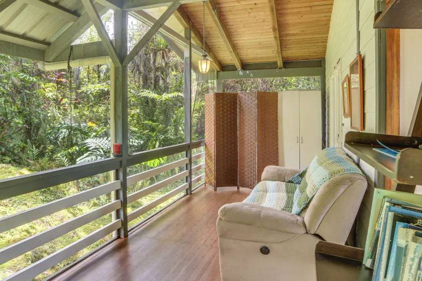 Garden & Forest Views! Quiet Kurtistown Escape - Image 1