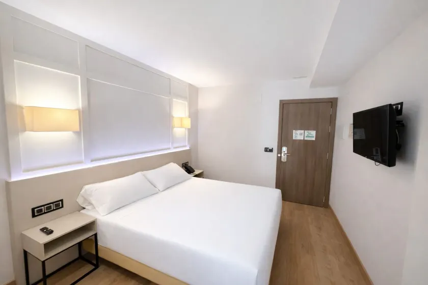 Playa de Foz Hotel & Spa by gaiarooms - Image 1