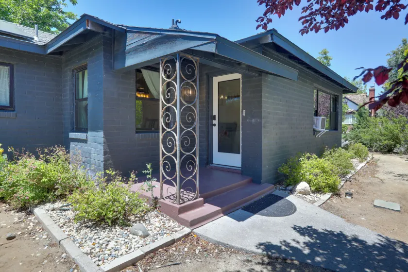 Old Southwest Reno Family Stay - Pet Friendly! - Image 1