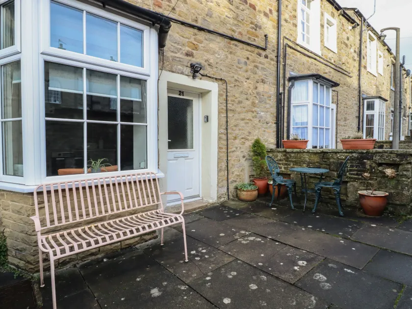 Hallams Yard - Image 1