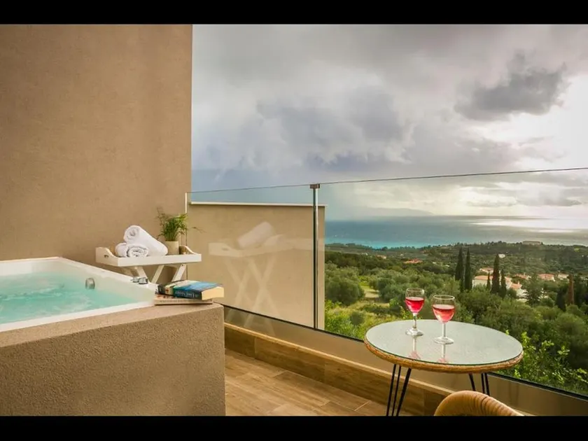 Diana Suites adults only - Image 1