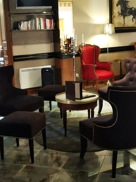 Hotel Eden - Sitteområde i lobbyen