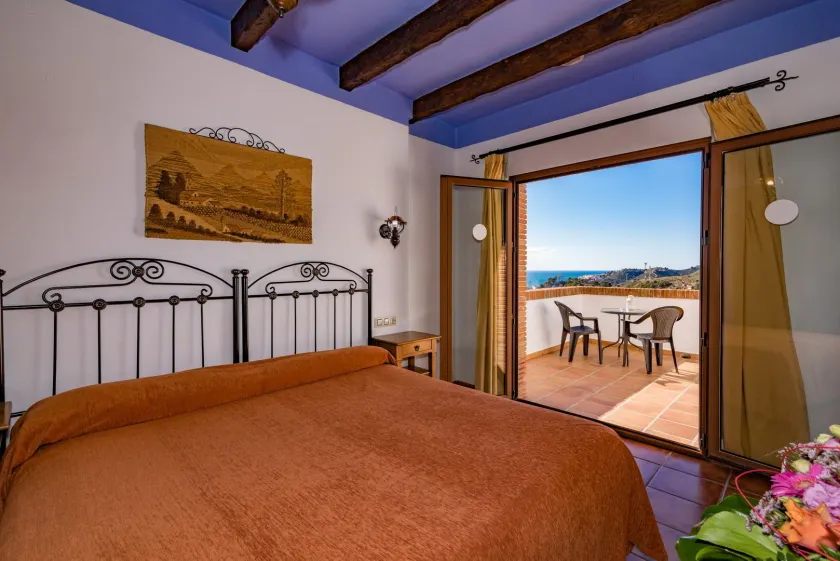 Hotel Rural Almazara - Image 1