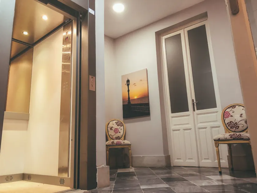 Apodaca Rooms - Image 1