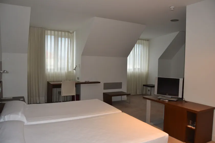 Hotel Spa Odeón - Habitación