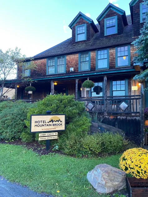 Hotel Mountain Brook - Image 1