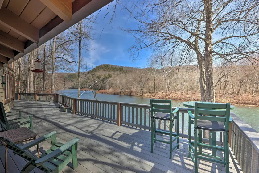 'serenity on the River' Luxe Lewisburg Cabin! - Interiør