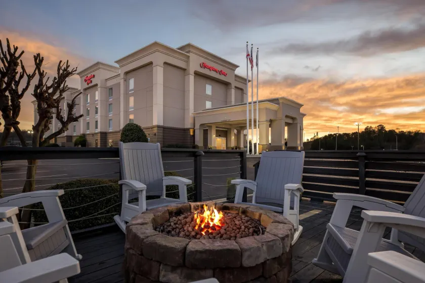 Hampton Inn Guntersville - Image 1