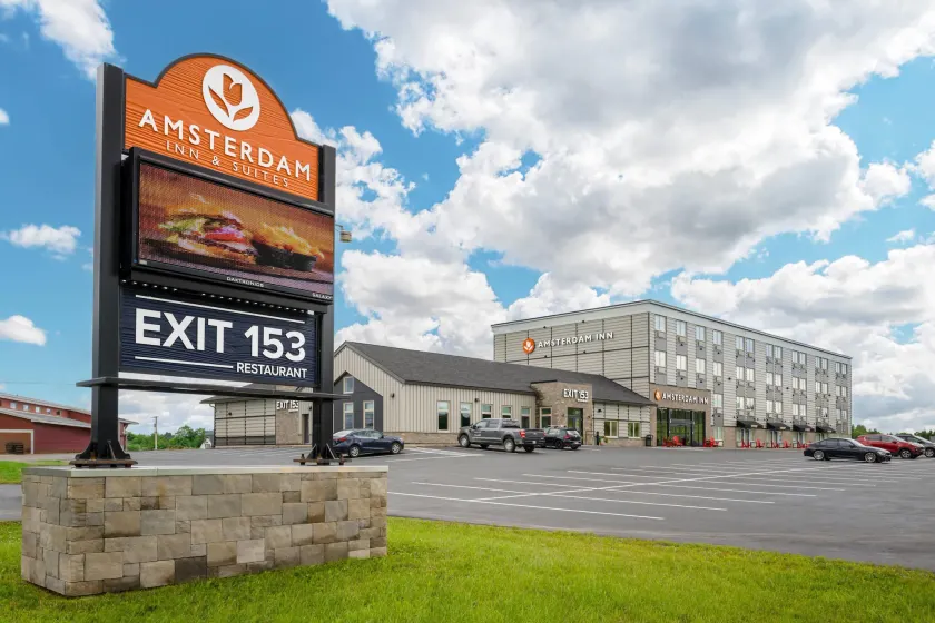 Amsterdam Inn & Suites, an Ascend Collection Hotel - Image 1