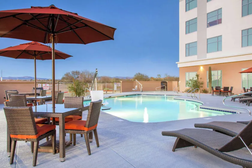 Hilton Garden Inn North Phoenix Scottsdale - Image 1
