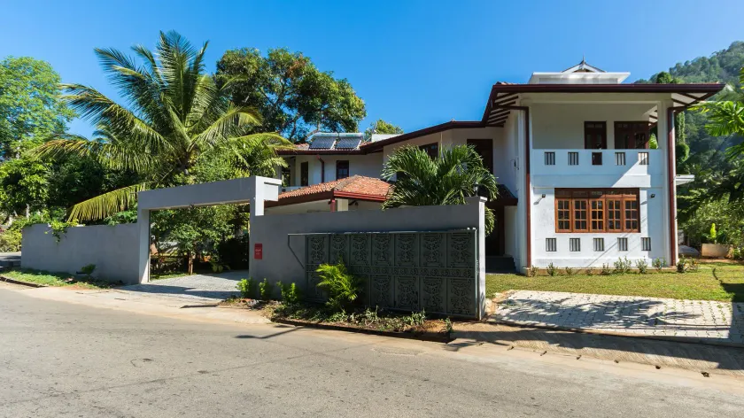Niru Residence - Image 1