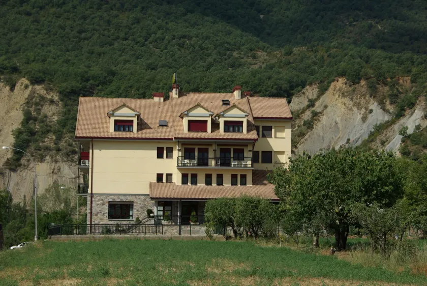 Hotel Cotiella - Image 1