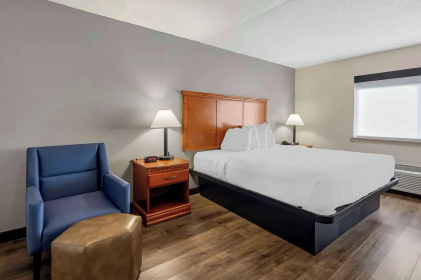 Best Western Celebration Inn & Suites - Image 1