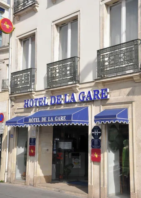 Hôtel De La Gare Nantes Station Hotel Nantes - Image 1