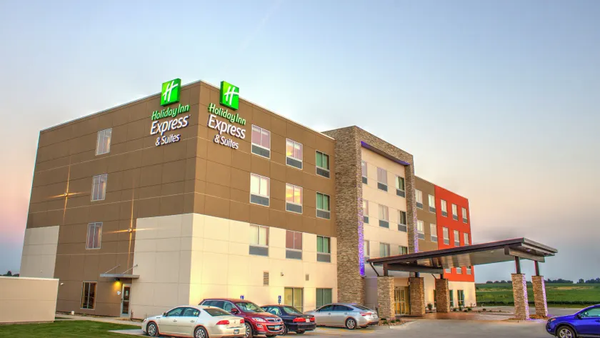 Holiday Inn Express Spencer by IHG - Image 1