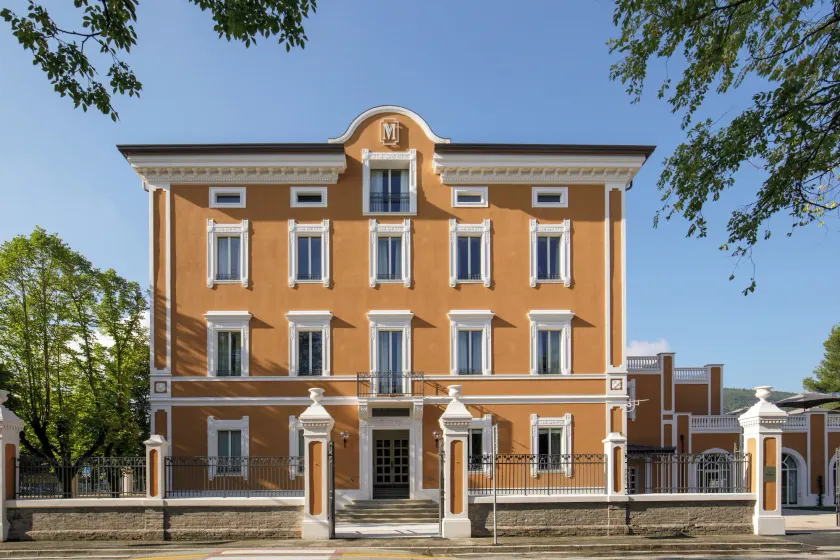 Villa Miliani - Image 1