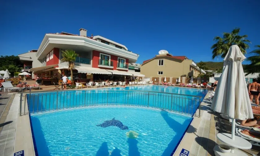 Pasabey Hotel - Image 1