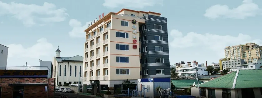 Jeju Milano Hotel - Image 1