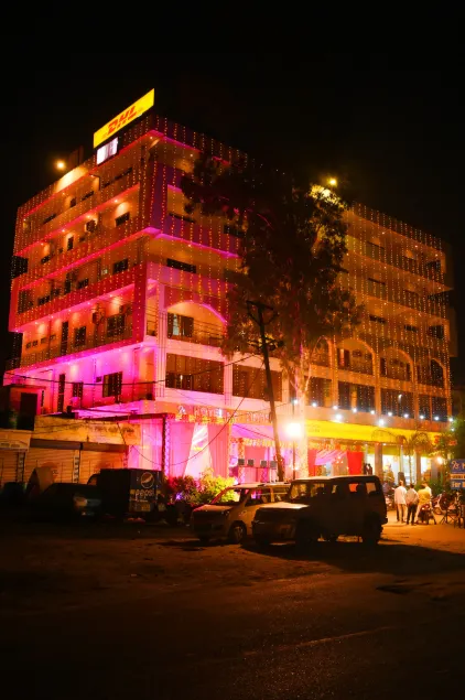 Hotel Rajmahal Roorkee - Image 1