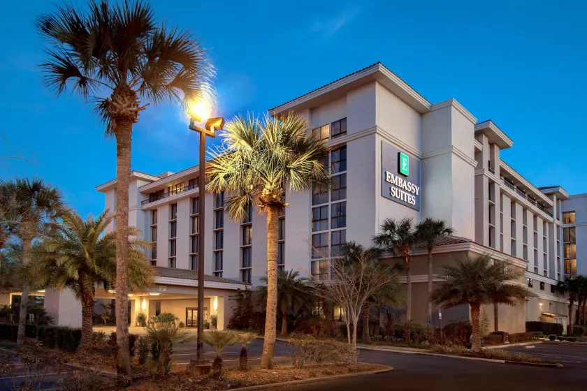 Embassy Suites by Hilton Jacksonville Baymeadows - Image 1