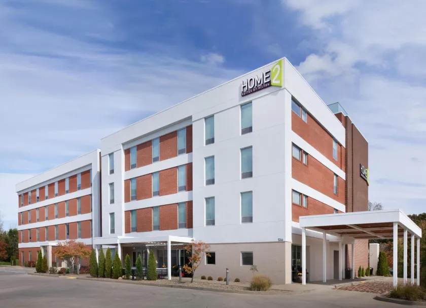 Home2 Suites by Hilton Canton - Image 1