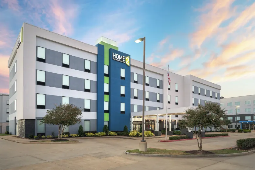 Home2 Suites by Hilton Lake Charles, LA - Image 1