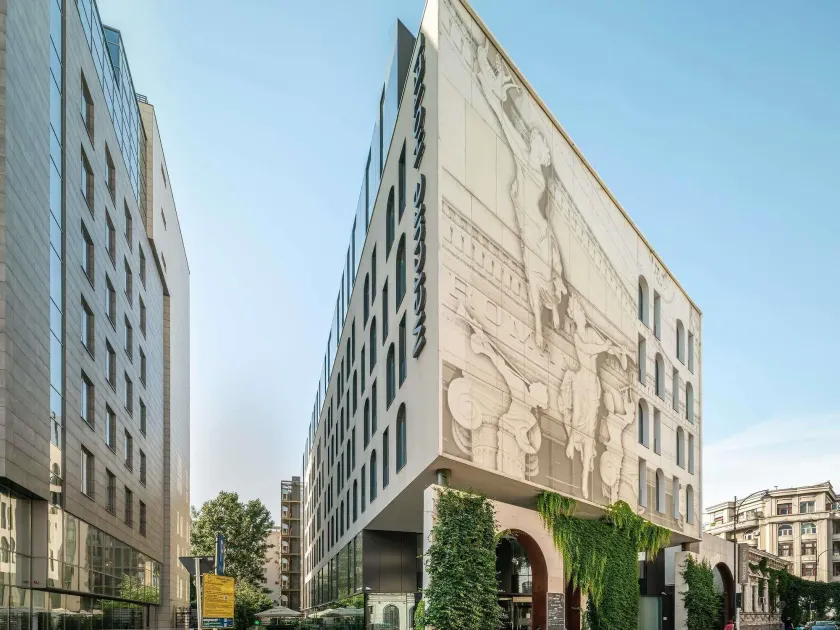 Mercure Bucharest City Center - Image 1