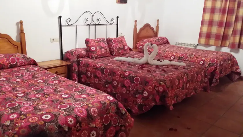 Hostal Breñaverde - Image 1