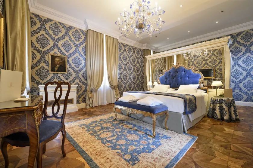 Hotel Ai Reali - Small Luxury Hotels of the World - Image 1