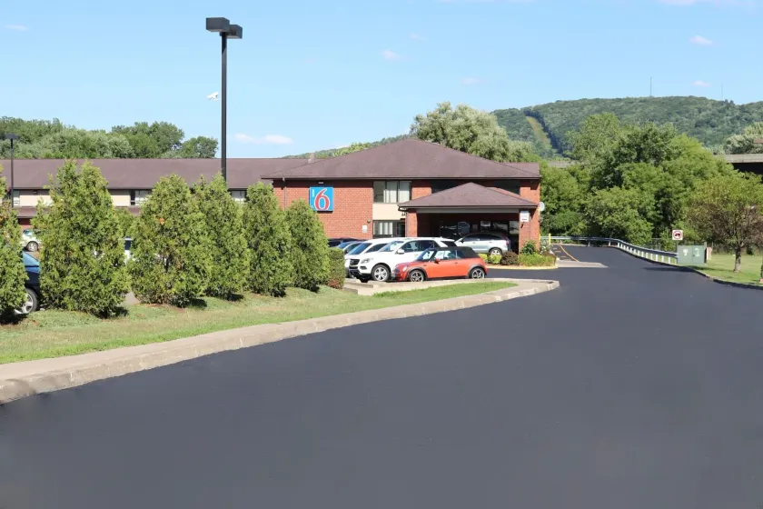 Motel 6-Binghamton, NY - Image 1