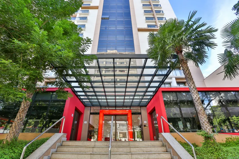 Radisson RED Campinas - Image 1