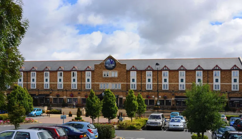 Village Hotel Birmingham Dudley - Image 1