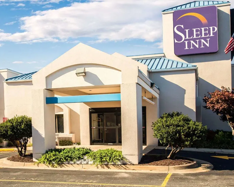 Sleep Inn Fredericksburg North - Image 1