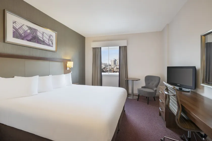 Leonardo Hotel Leeds  - Image 1