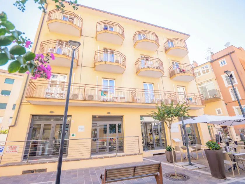 Hotel La Bussola - Image 1