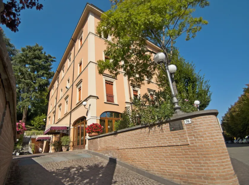 Alla Rocca Hotel Conference & Restaurant - Image 1
