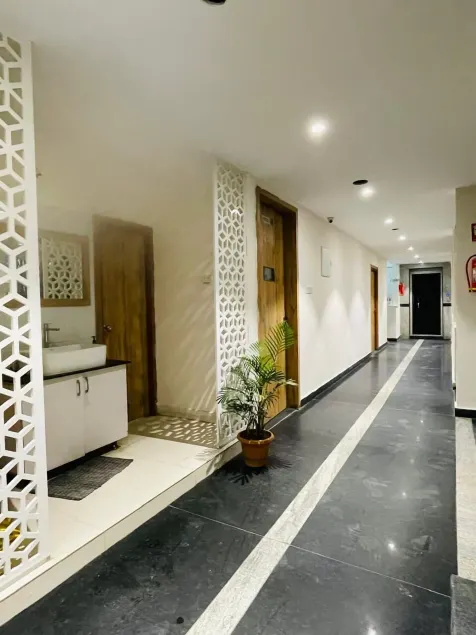 Dream Suites Hotel - Image 1