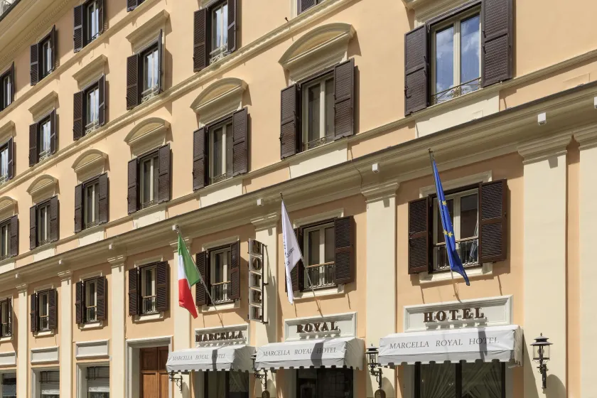 Marcella Royal Hotel - Image 1