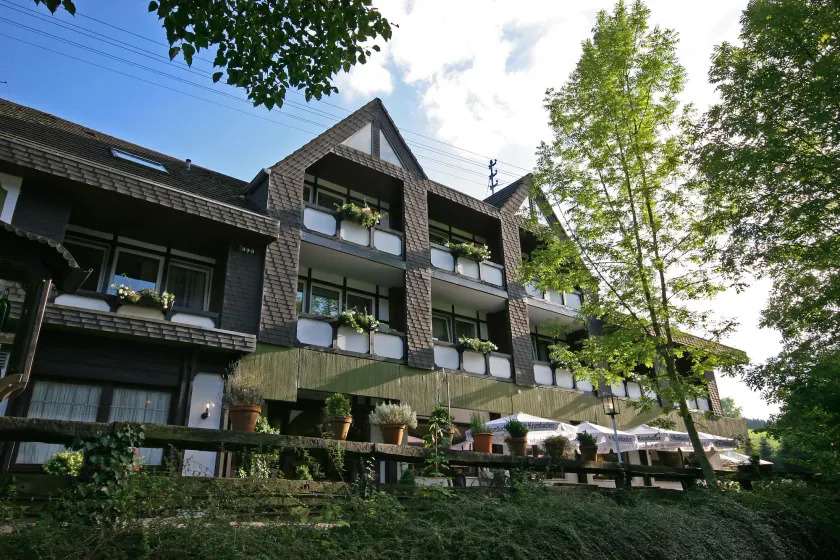 Landhotel Laarmann - Image 1