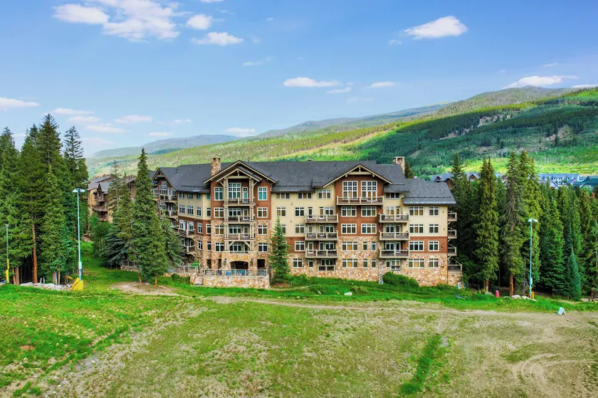 Timbers & Lone Eagle by Vail Resorts - Image 1