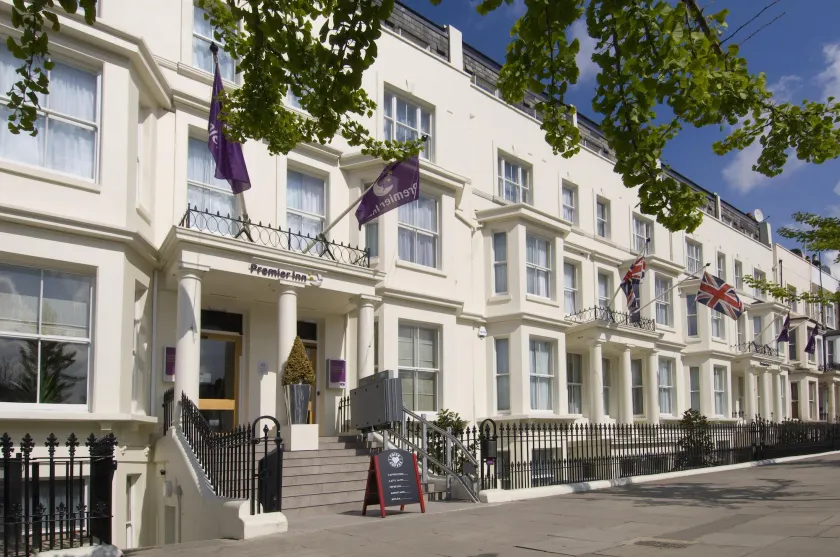 Premier Inn London Kensington - Olympia - Image 1