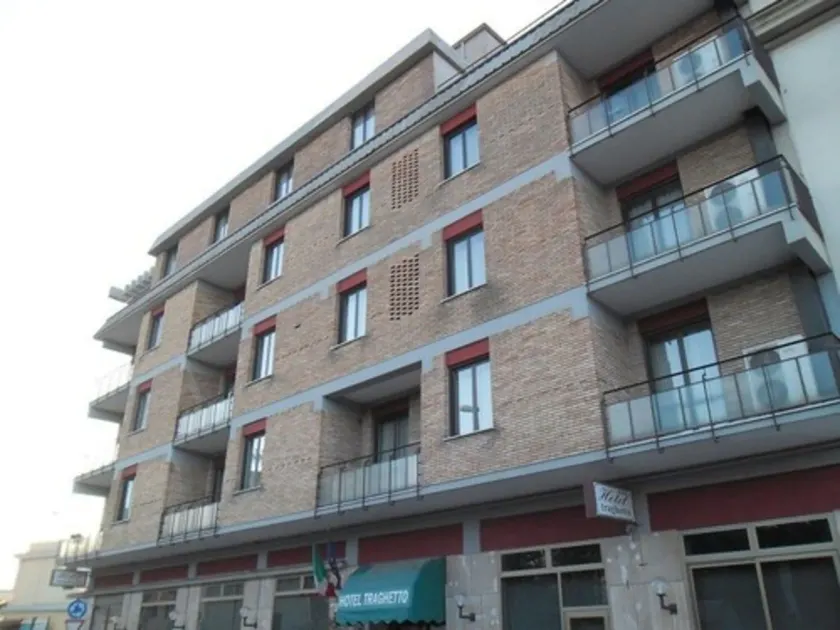 Hotel Traghetto - Image 1