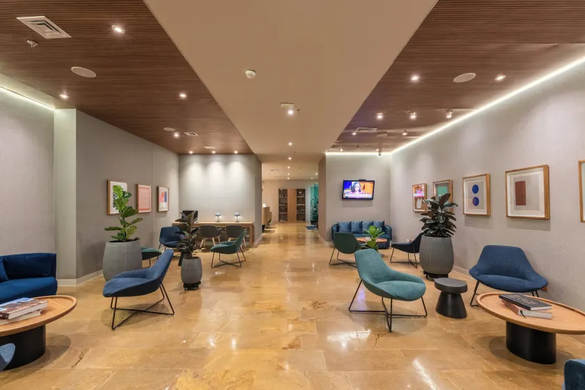 Hotel Holiday Inn Express & Suites Medellin by IHG - Image 1