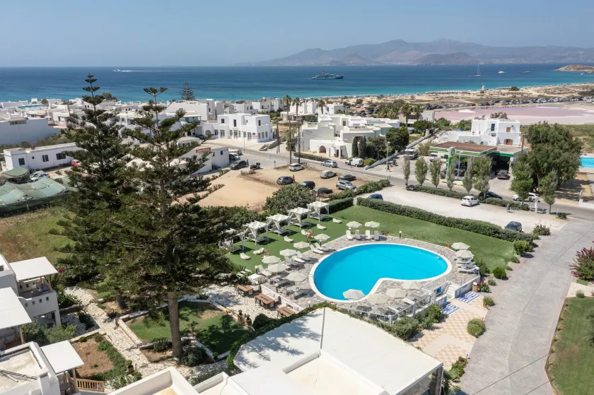 Birikos Hotel & Suites - Image 1