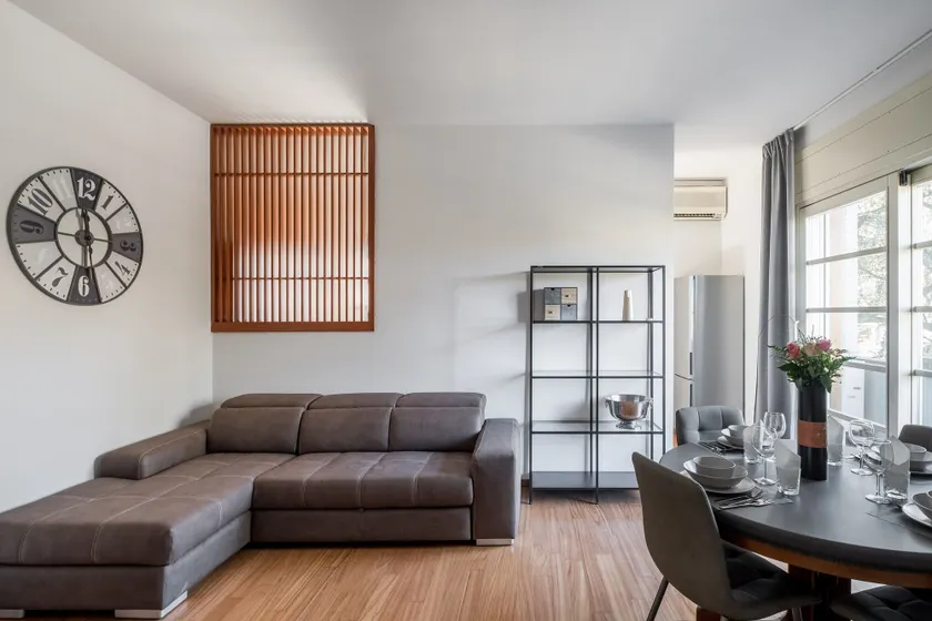 Condominium-Appartement-SDB privée avec douche - Image 1