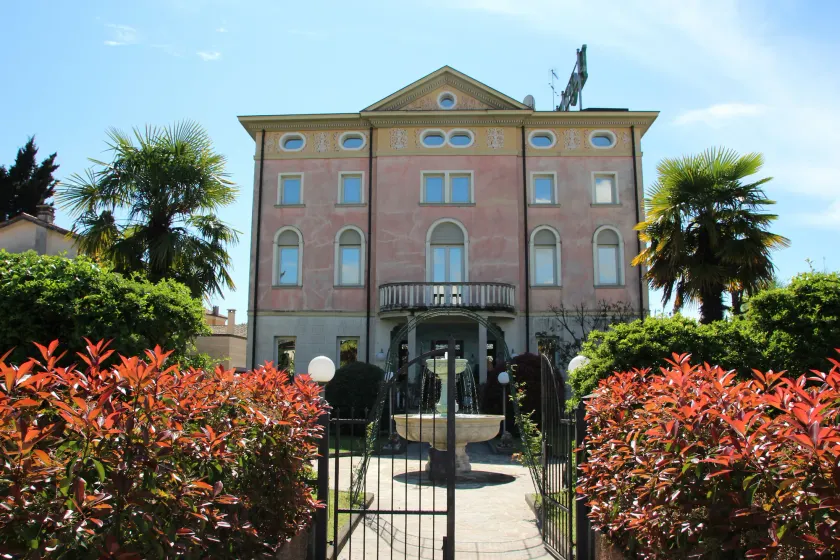 Park Hotel Villa Leon d'Oro - Image 1